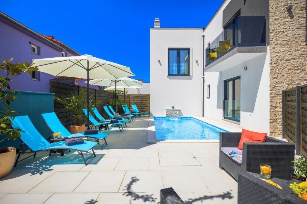 Studio Apartments Villa Valla - Free Bikes Fažana Esterno foto