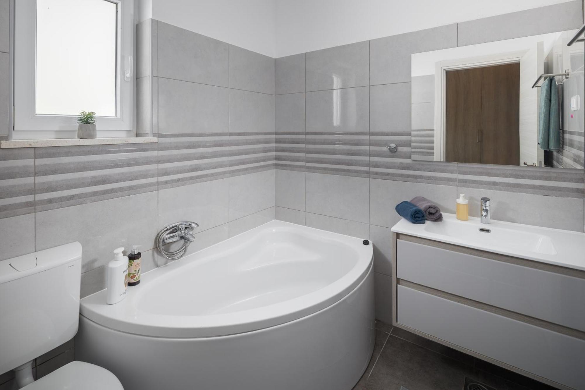 Studio Apartments Villa Valla - Free Bikes Fažana Esterno foto